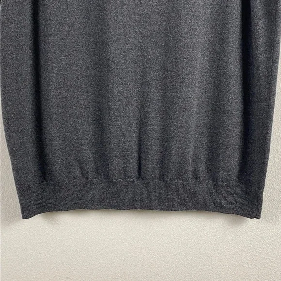 Nordstrom Men’s Shop Extra Fine Merino Wool Sweater Vest | V Neck | Dark Gray - Picture 6 of 13